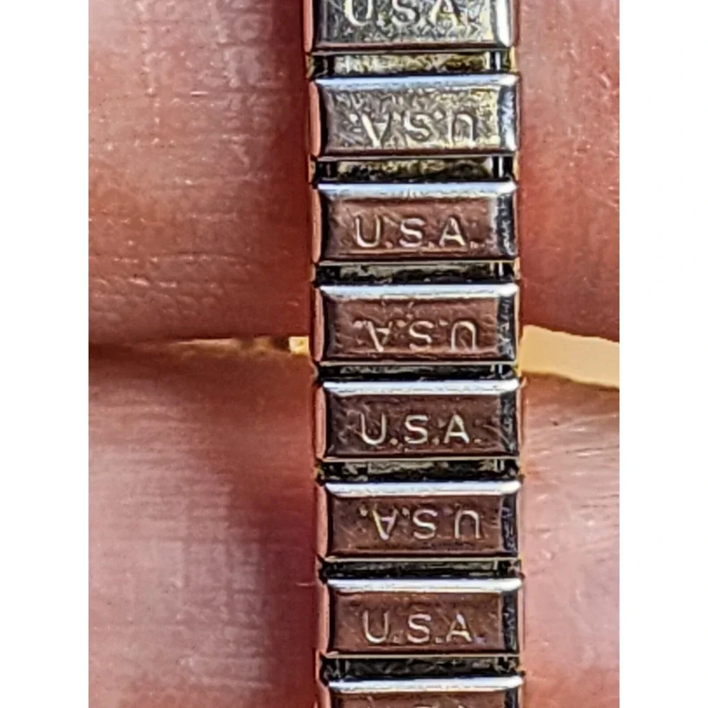 Vintage SEIKO Watch‎ STAMPER Signed 10k Black Hills Gold Women's 10K Yellow Gold